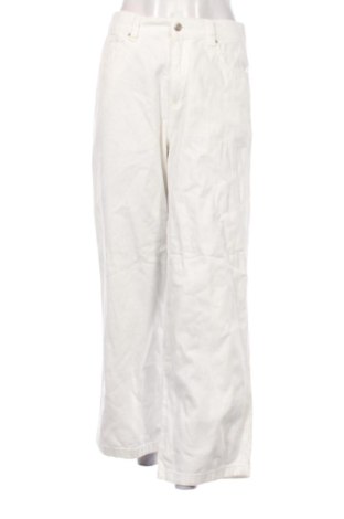Дамски панталон Garage, Размер S, Цвят Бял, Цена 9,71 €