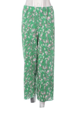 Дамски панталон Gina Tricot, Размер S, Цвят Многоцветен, Цена 14,31 €