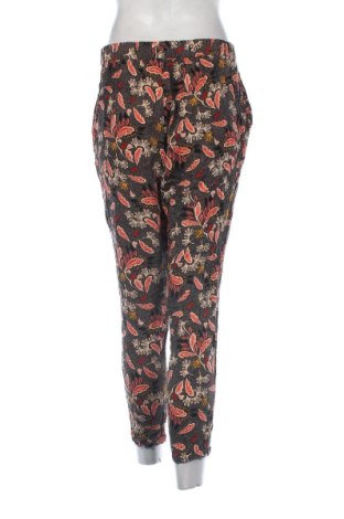 Дамски панталон H&M, Размер M, Цвят Многоцветен, Цена 15,33 €