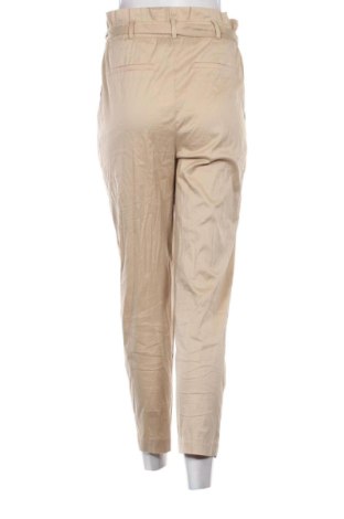 Дамски панталон Hallhuber, Размер M, Цвят Бежов, Цена 32,21 €