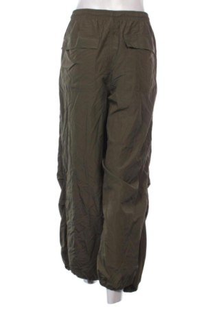 Дамски панталон ONLY, Размер L, Цвят Зелен, Цена 7,66 €