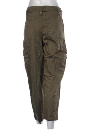 Damenhose Piazza Italia, Größe M, Farbe Grün, Preis 12,99 €