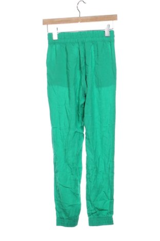 Γυναικείο παντελόνι Terranova, Μέγεθος XS, Χρώμα Πράσινο, Τιμή 22,99 €