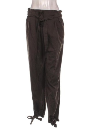 Дамски панталон Unbranded, Размер L, Цвят Зелен, Цена 12,27 €