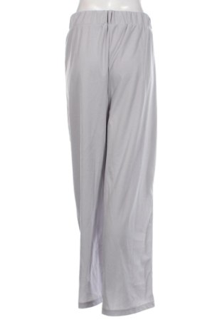 Дамски панталон Unbranded, Размер 3XL, Цвят Сив, Цена 9,20 €