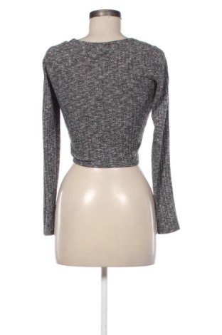 Damski sweter Abercrombie & Fitch, Rozmiar S, Kolor Kolorowy, Cena 91,09 zł