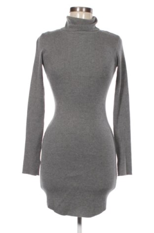 Pulover de femei Bershka, Mărime S, Culoare Gri, Preț 33,99 Lei