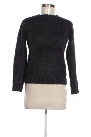 Dámský svetr Bershka, Velikost XS, Barva Černá, Cena  286,00 Kč