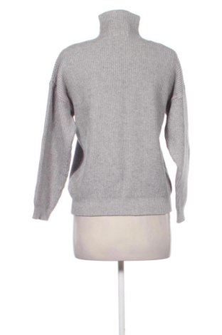 Dámský svetr Cropp, Velikost M, Barva Šedá, Cena  506,00 Kč