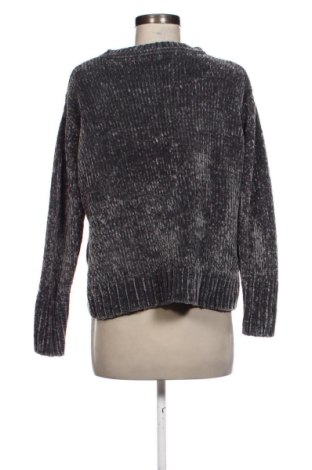 Dámský svetr Pull&Bear, Velikost S, Barva Šedá, Cena  250,00 Kč