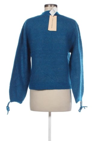 Damski sweter Stella Nova, Rozmiar M, Kolor Niebieski, Cena 594,99 zł