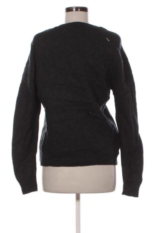 Pulover de femei Uniqlo, Mărime XL, Culoare Gri, Preț 129,99 Lei