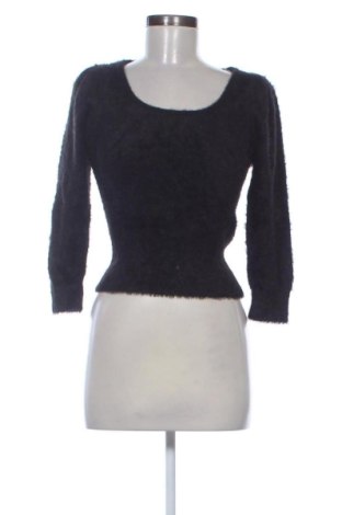 Dámský svetr Zara, Velikost M, Barva Černá, Cena  289,00 Kč