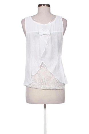 Γυναικείο τοπ Madonna, Μέγεθος M, Χρώμα Λευκό, Τιμή 9,49 €
