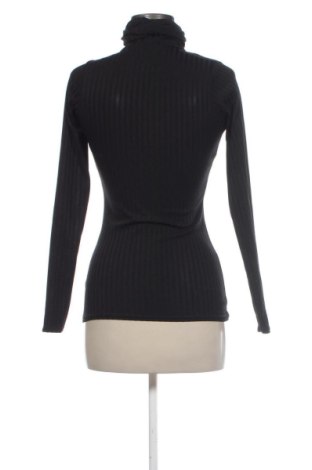 Damen Rollkragen Pretty Little Thing, Größe M, Farbe Schwarz, Preis 8,99 €