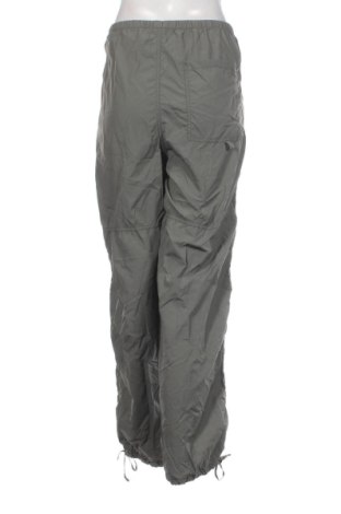 Damen Sporthose H&M Divided, Größe M, Farbe Grün, Preis € 10,99