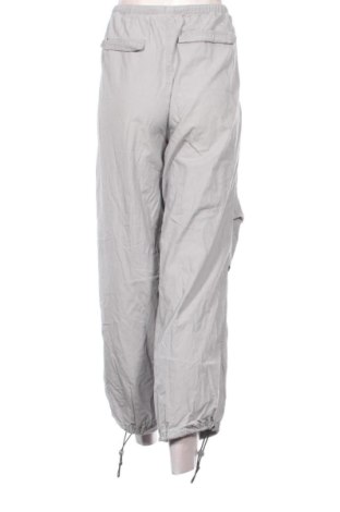 Damskie spodnie sportowe H&M Divided, Rozmiar M, Kolor Szary, Cena 53,58 zł