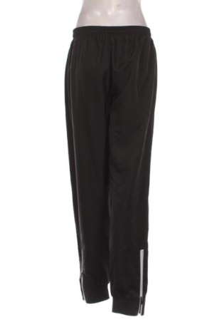 Dámské tepláky Macron, Velikost XL, Barva Černá, Cena  179,00 Kč