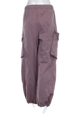 Pantaloni trening de femei Unbranded, Mărime M, Culoare Mov deschis, Preț 49,99 Lei