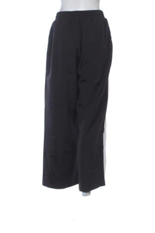 Дамско спортно долнище Unbranded, Размер L, Цвят Многоцветен, Цена 11,31 €