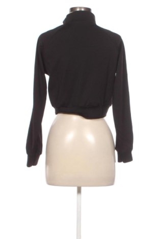 Damen Sportoberteil NEW COLLECTION, Größe S, Farbe Mehrfarbig, Preis 22,99 €