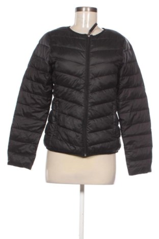 Dámská bunda  Stradivarius, Velikost M, Barva Černá, Cena  391,00 Kč