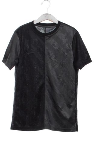 Gyerek póló Nike, Méret 8-9y / 134-140 cm, Szín Fekete, Ár 6 049 Ft