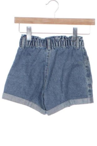 Детски къс панталон LC Waikiki, Размер 6-7y/ 122-128 см, Цвят Син, Цена 5,00 €