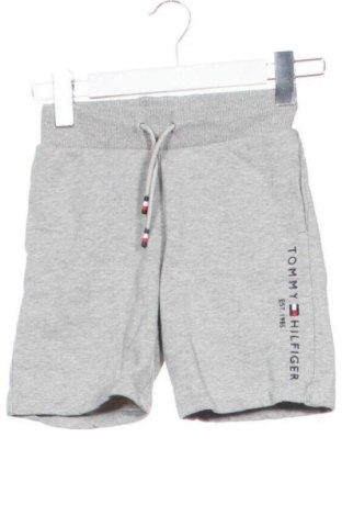 Detské krátke nohavice  Tommy Hilfiger, Veľkosť 6-7y/ 122-128 cm, Farba Sivá, Cena  17,00 €