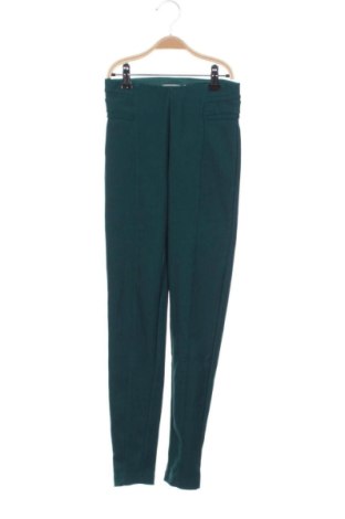 Kinderhose A punto, Größe 7-8y/ 128-134 cm, Farbe Grün, Preis 13,99 €