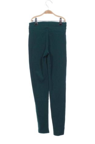 Kinderhose A punto, Größe 7-8y/ 128-134 cm, Farbe Grün, Preis 13,99 €