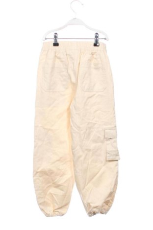 Детски панталон Unbranded, Размер 6-7y/ 122-128 см, Цвят Бежов, Цена 11,24 €