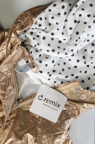 Gyerek dzseki Idexe, Méret 10-11y / 146-152 cm, Szín Bézs, Ár 5 299 Ft