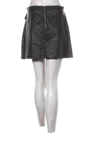 Bőrszoknya Sinsay, Méret M, Szín Fekete, Ár 4 010 Ft