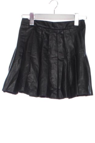 Bőrszoknya Stradivarius, Méret XS, Szín Fekete, Ár 4 109 Ft