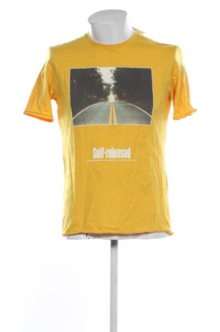 Férfi póló Sisley, Méret M, Szín Sárga, Ár 6 389 Ft