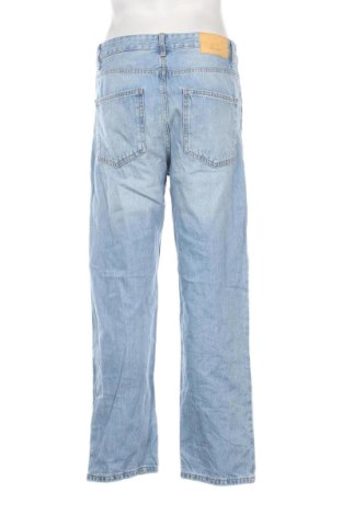 Męskie jeansy Bershka, Rozmiar M, Kolor Niebieski, Cena 94,99 zł