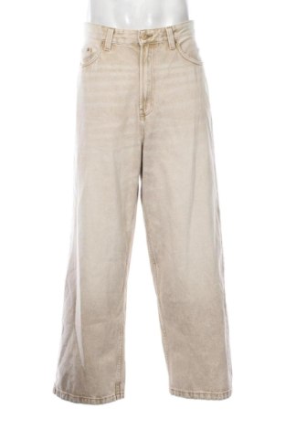 Męskie jeansy Bershka, Rozmiar L, Kolor Beżowy, Cena 100,20 zł