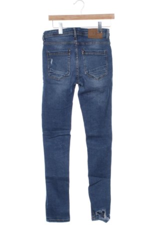 Pánské džíny  Bershka, Velikost S, Barva Modrá, Cena  340,00 Kč