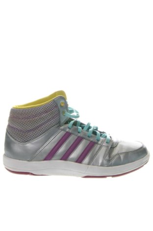 Férfi cipők
 Adidas, Méret 42, Szín Sokszínű, Ár 22 314 Ft