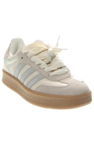 Мъжки обувки Adidas Originals, Размер 44, Цвят Многоцветен, Цена 104,81 €