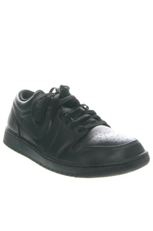 Încălțăminte bărbătească Air Jordan Nike, Mărime 44, Culoare Negru, Preț 694,99 Lei