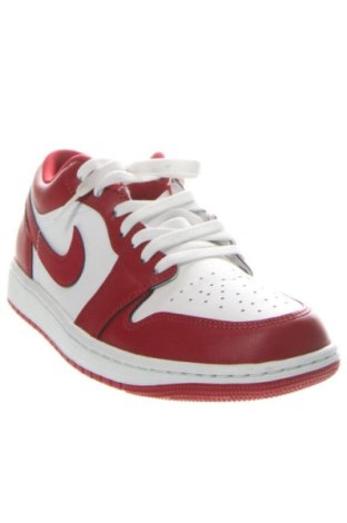 Мъжки обувки Air Jordan Nike, Размер 42, Цвят Многоцветен, Цена 122,70 €