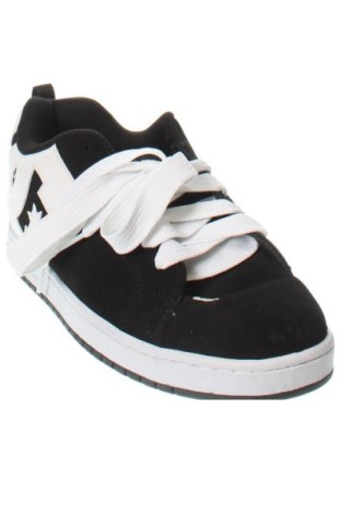 Férfi cipők
 DC Shoes, Méret 43, Szín Sokszínű, Ár 51 919 Ft