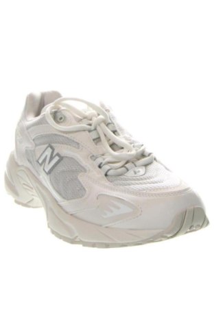 Herrenschuhe New Balance, Größe 42, Farbe Ecru, Preis 112,99 €