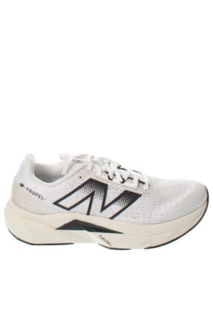 Férfi cipők
 New Balance, Méret 42, Szín Fehér, Ár 51 919 Ft