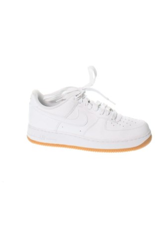 Férfi cipők
 Nike, Méret 44, Szín Fehér, Ár 41 629 Ft