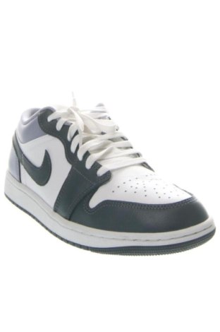 Férfi cipők
 Nike, Méret 42, Szín Sokszínű, Ár 51 919 Ft