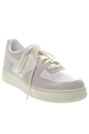 Férfi cipők
 Nike, Méret 40, Szín Bézs, Ár 51 919 Ft