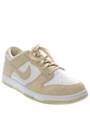 Férfi cipők
 Nike, Méret 46, Szín Sokszínű, Ár 51 919 Ft